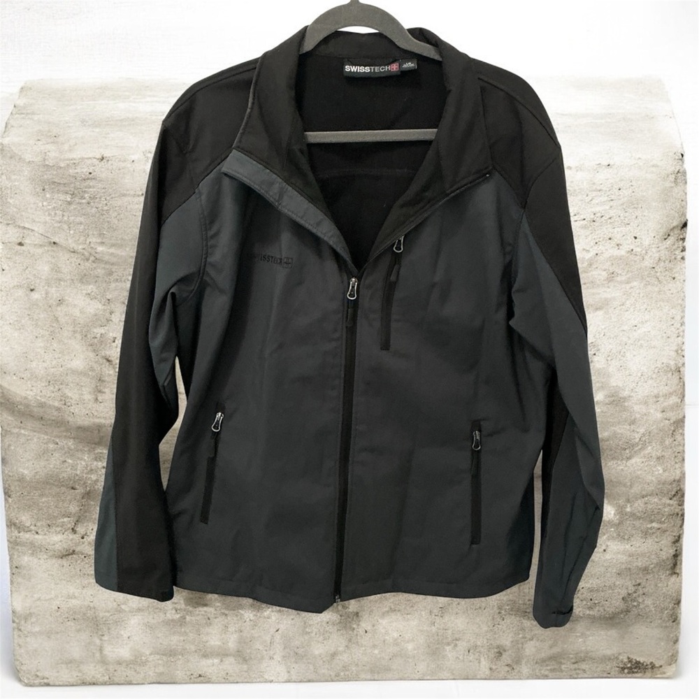 SWISS TECH LIGHT WEIGHT LINED MENS JACKET SIZE L